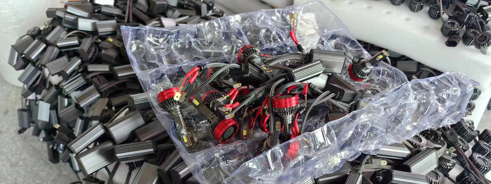 Guangzhou Baobao Lighting Co., Ltd. สายการผลิตของผู้ผลิต